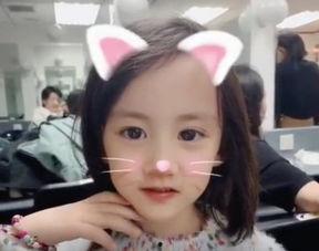 娱乐吃瓜酱女儿懂事